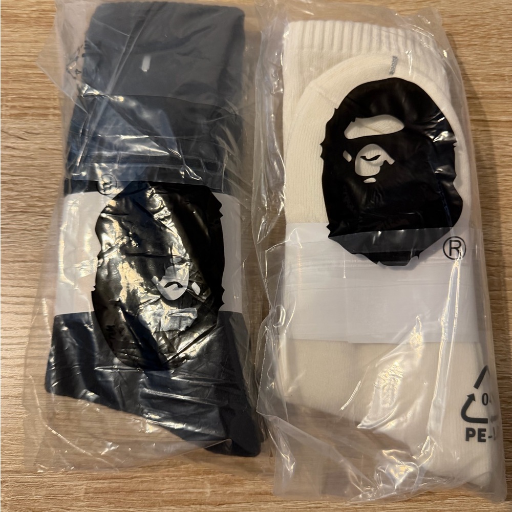 Bape camo Black White Socks 2 pair men’s - Picture 2 of 2
